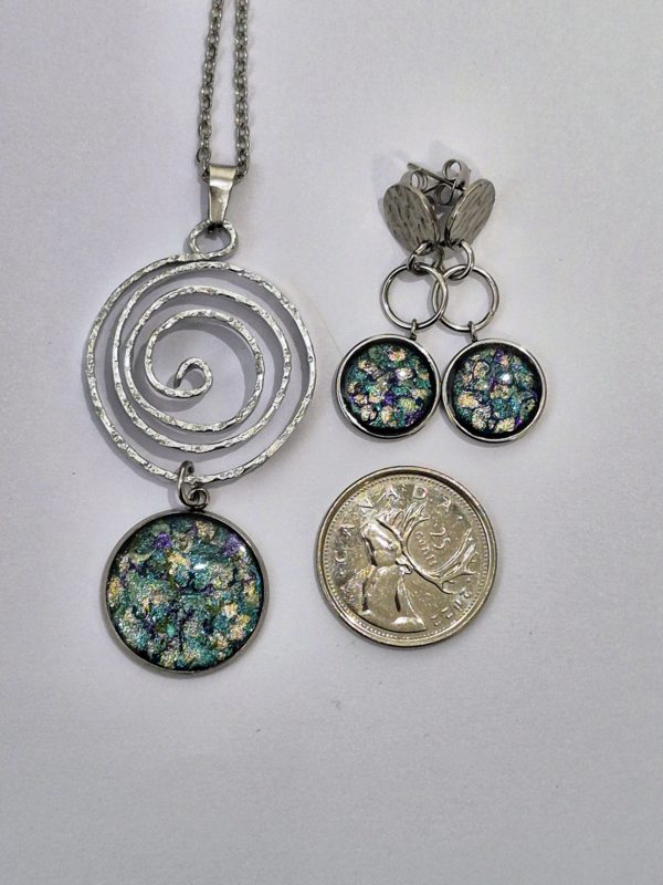 Mystique 8 | Ensemble collier et boucles       -     Livraison gratuite – Image 2