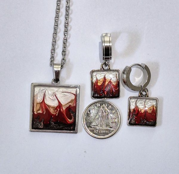 Carré Feu | Ensemble collier et boucles    -       Livraison gratuite – Image 2